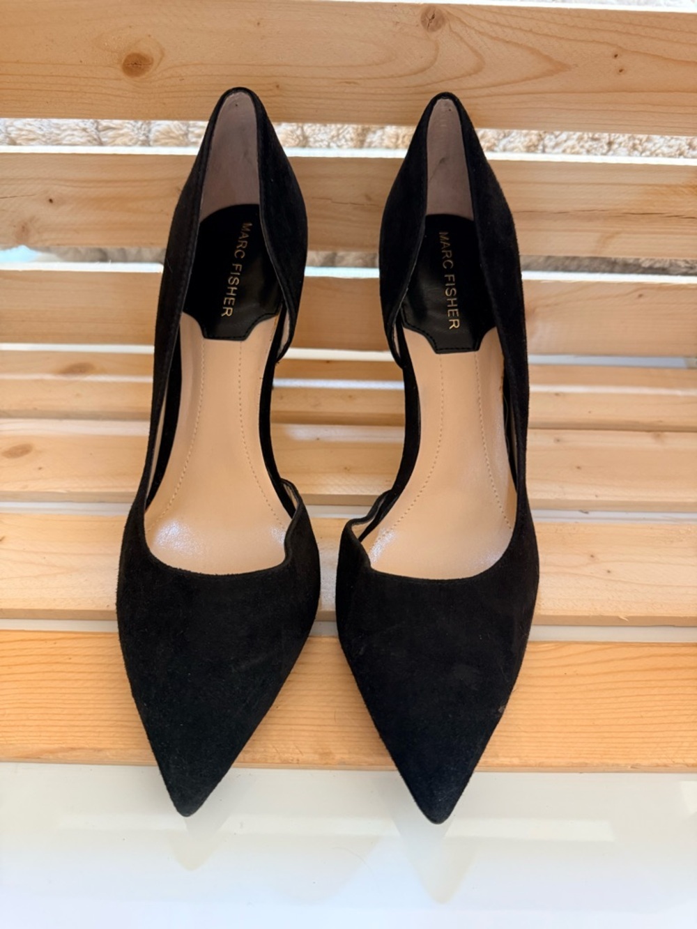 Marc Fisher Black Pointed-Toe Suede D'Orsay Pumps - Picture 2 of 7